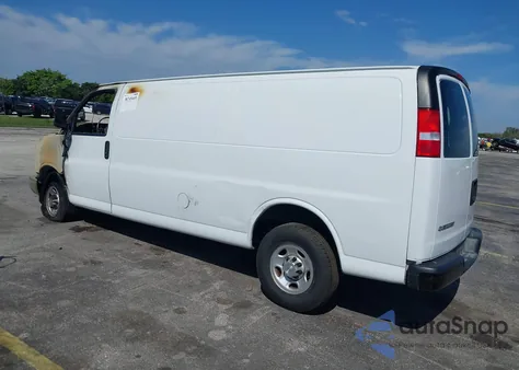 2021 Chevrolet Express Cargo Rwd 2500 Extended Wheelbase Wt z USA, uszkodzony, nr VIN 1GCWGBFP1M1267945
